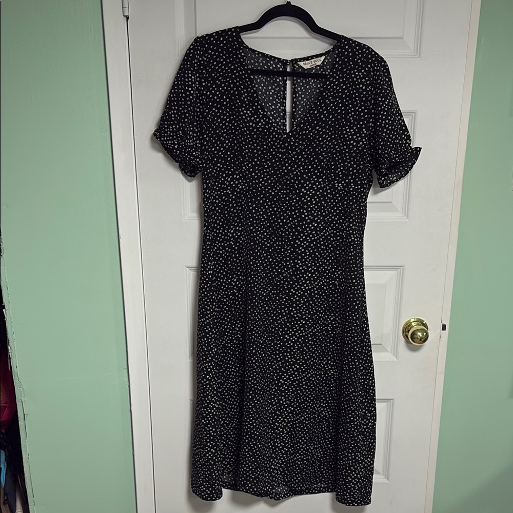 Brave Soul Midi Dress in Classic Black